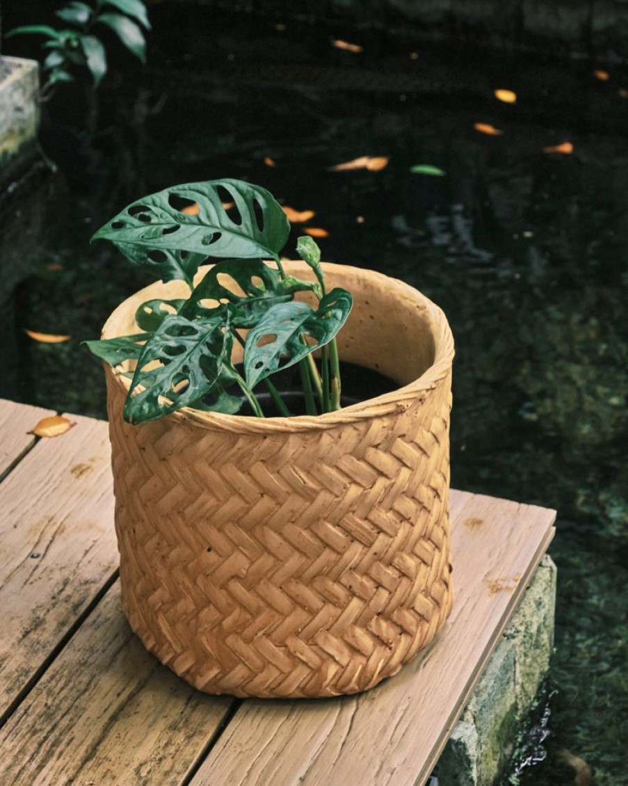 Decor Crane Living | Herringbone Weave Rattan Printed Clay Plant Pot - Large