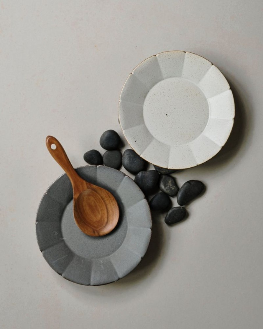 Homewares Crane Living | Shokudo Lotus Plate