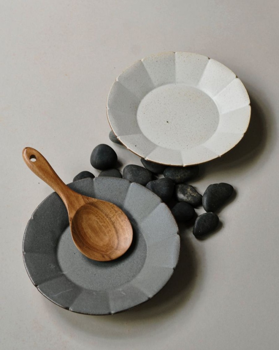 Homewares Crane Living | Shokudo Lotus Plate