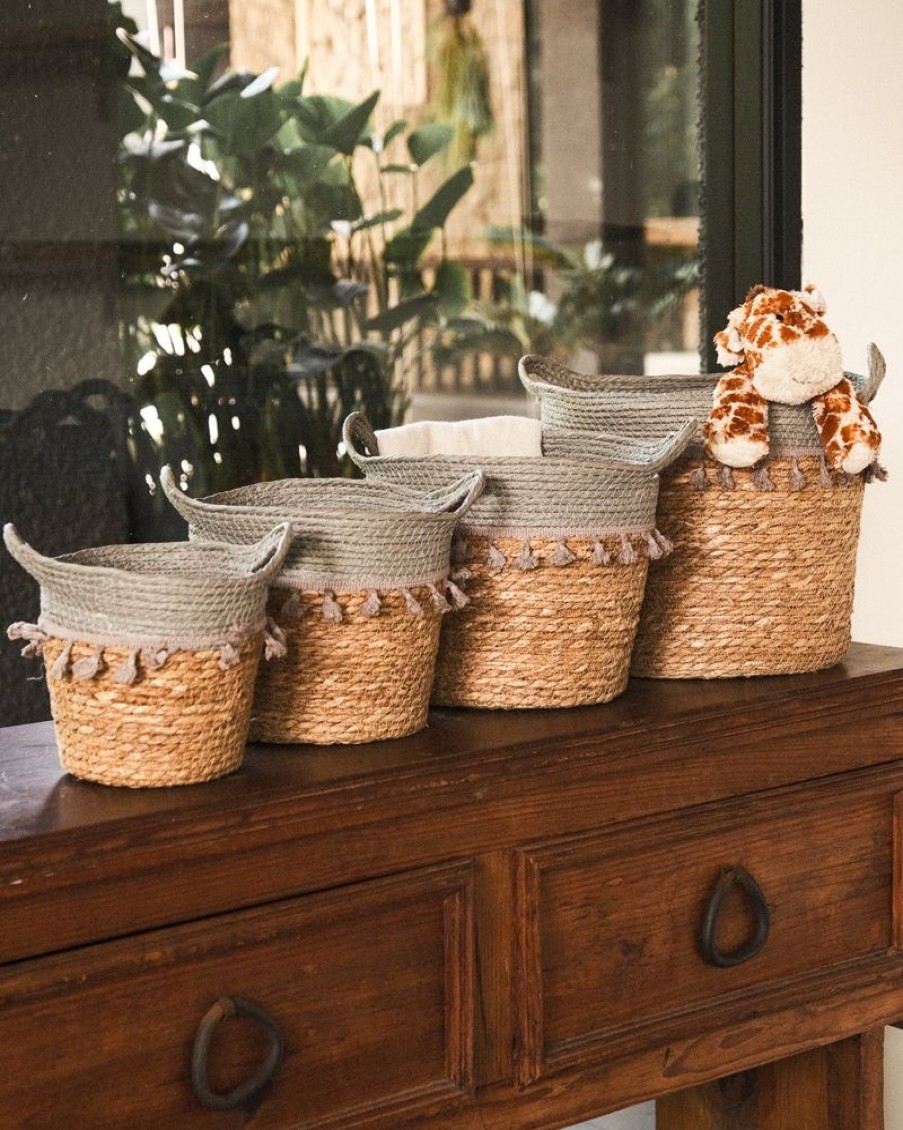 Decor Crane Living | Basket With Tassels - Small