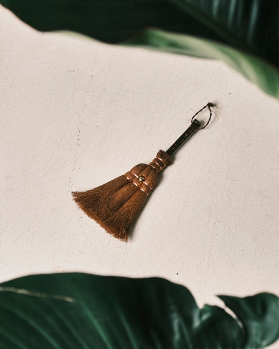 Homewares Crane Living | Mini-Desk-Broom