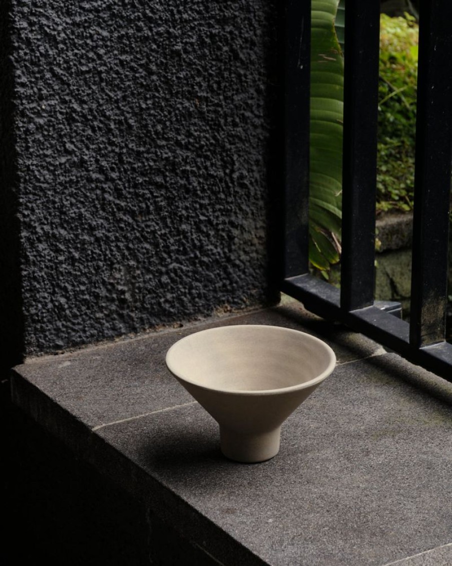 Decor Crane Living | Marfa Inga Raised Bowl - Cream